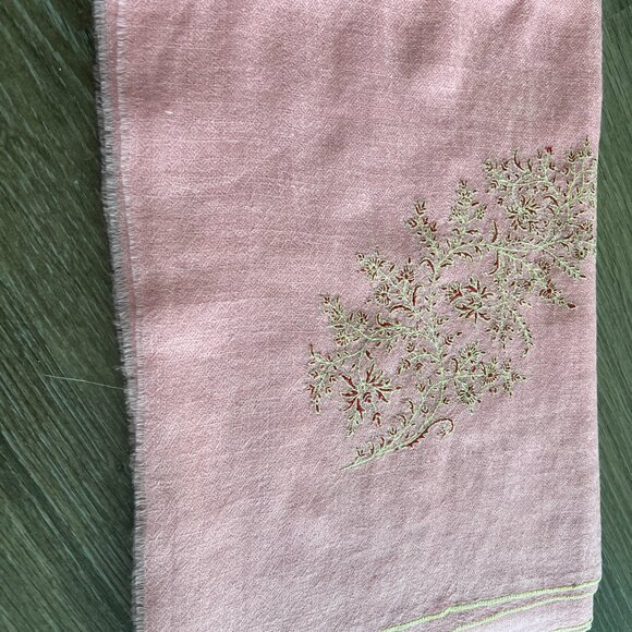 Pink Pashmina | Pure Cashmere | lightweight scarf | Travel scarf | Natural wool - Picture 12 of 12